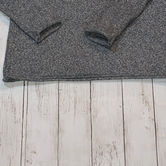 PINQUE Medium Gray Sweater - Stitch Fix EUC - Picture 2 of 6